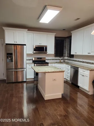 $4,500 | 42 Vardon Way, Farmingdale, NJ 07727