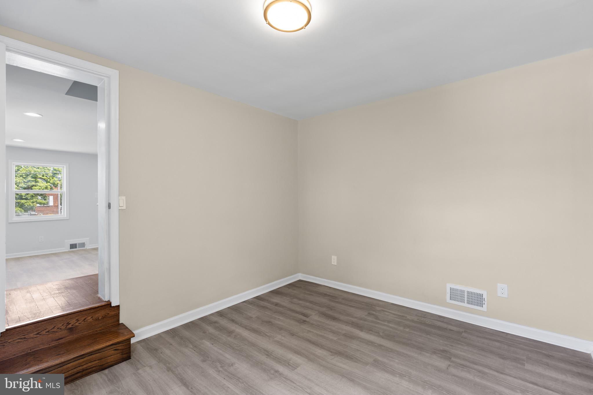 801 Chillum Road Hyattsville, MD 20783 - Photo 6 of 20