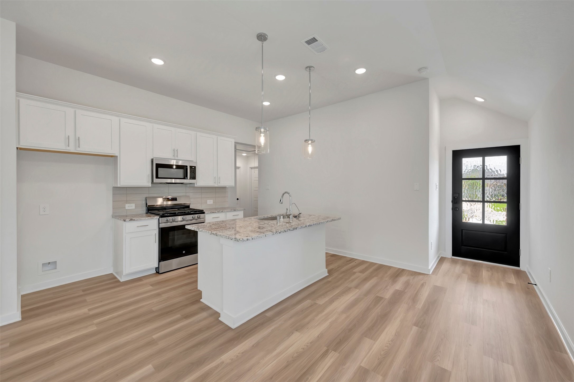 759 Hackberry Branch Magnolia, TX 77354 - Photo 21 of 43