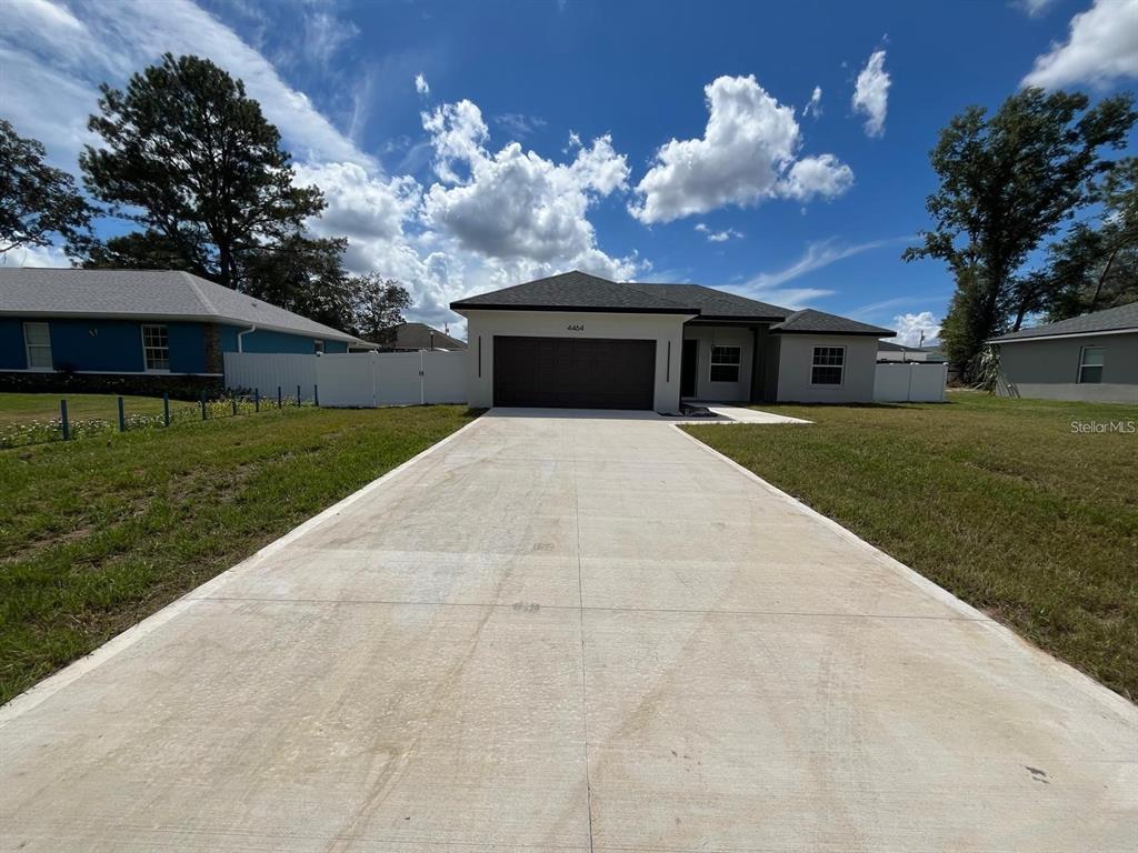 4464 Southwest 132nd Street Ocala, FL 34473 - Photo 2 of 36