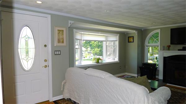 33 Herrick Road Peabody, MA 01960 - Photo 3 of 30 Gallery Image 3