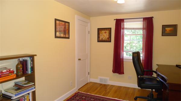 33 Herrick Road Peabody, MA 01960 - Photo 9 of 30 Gallery Image 9