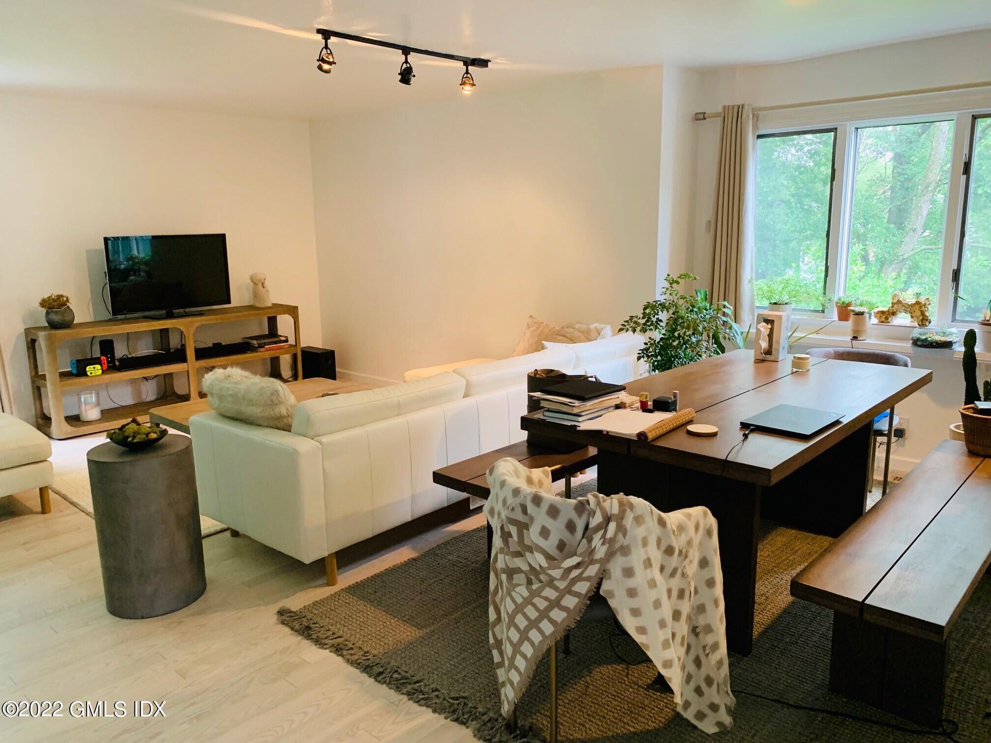 197 Sheep Hill Road, Unit C Riverside, CT 06878 - Photo 7 of 17 3_Living Room