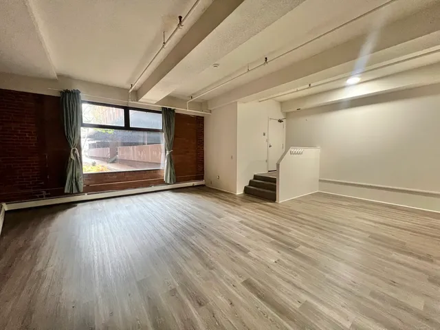 $1,550 | 74 Union Place, Hartford, CT 06103