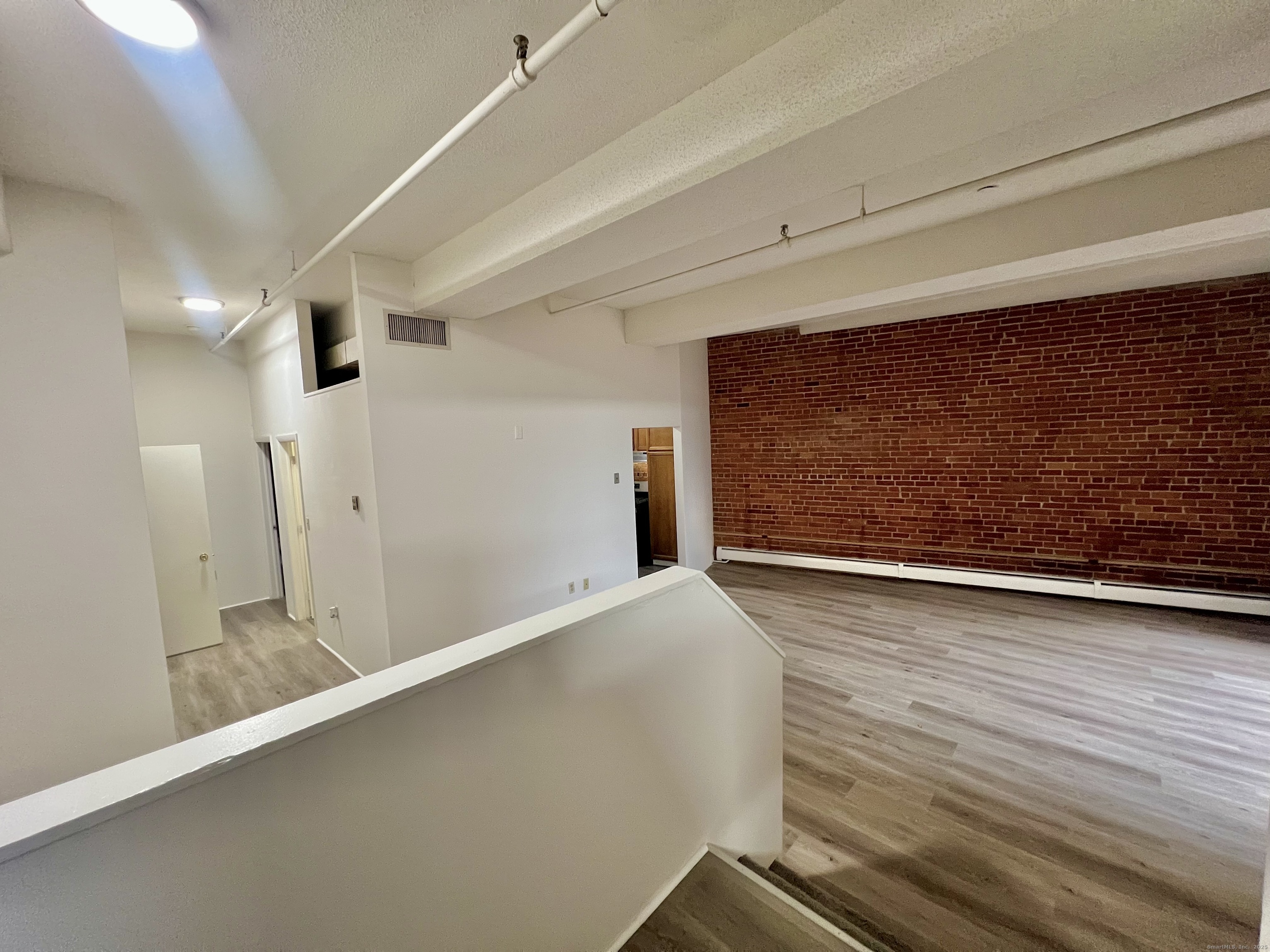 74 Union Place Hartford, CT 06103 - Photo 8 of 22