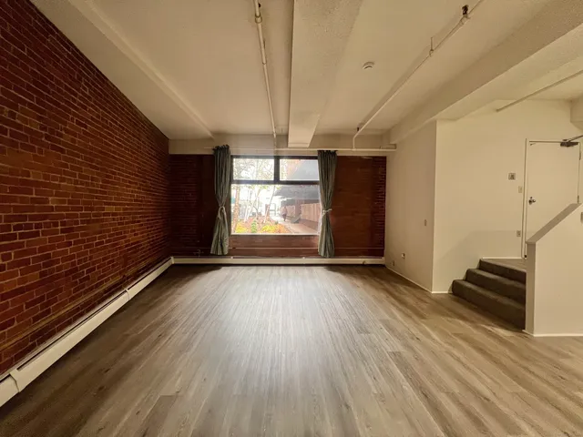 $1,550 | 74 Union Place, Hartford, CT 06103