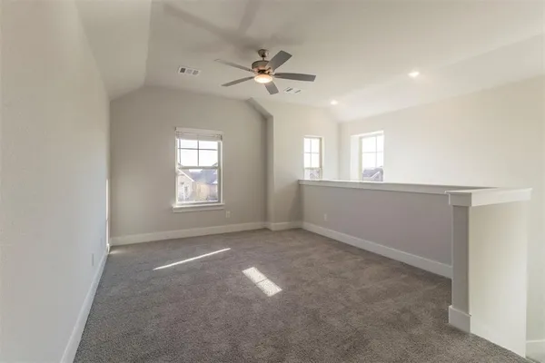 $2,800 | 2257 Vista Way, Waxahachie, TX 75165