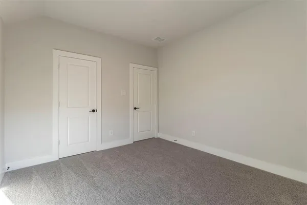 $2,800 | 2257 Vista Way, Waxahachie, TX 75165