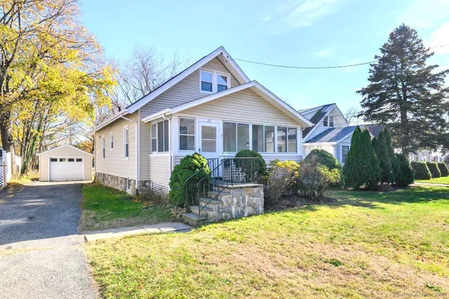 $3,800 | 29 Sterling Place, Stamford, CT 06907