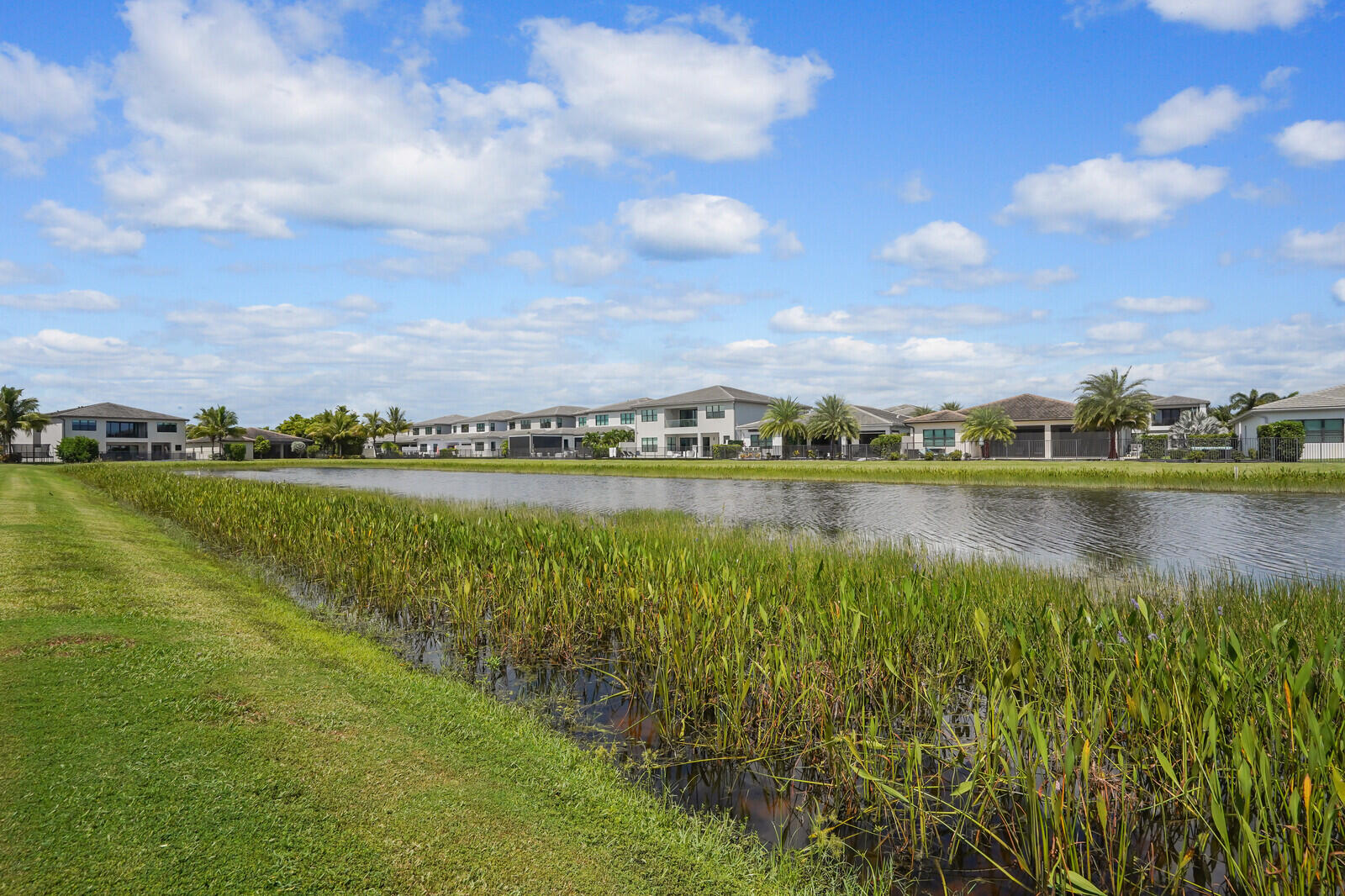 8611 Dearborn River Way Boca Raton, FL 33496 - Photo 7 of 109 LAKE VIEW