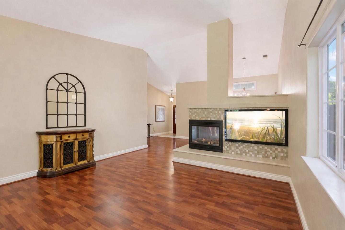 5482 Mesa Road Gilroy, CA 95020 - Photo 11 of 27