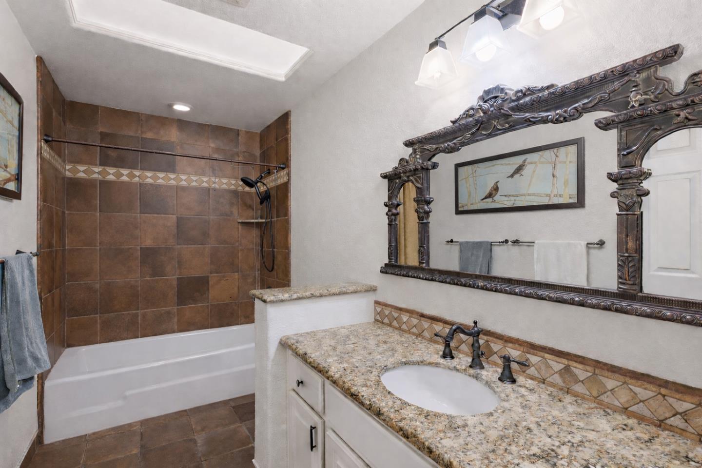 5482 Mesa Road Gilroy, CA 95020 - Photo 16 of 27