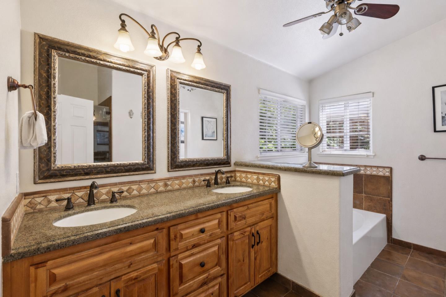 5482 Mesa Road Gilroy, CA 95020 - Photo 20 of 27