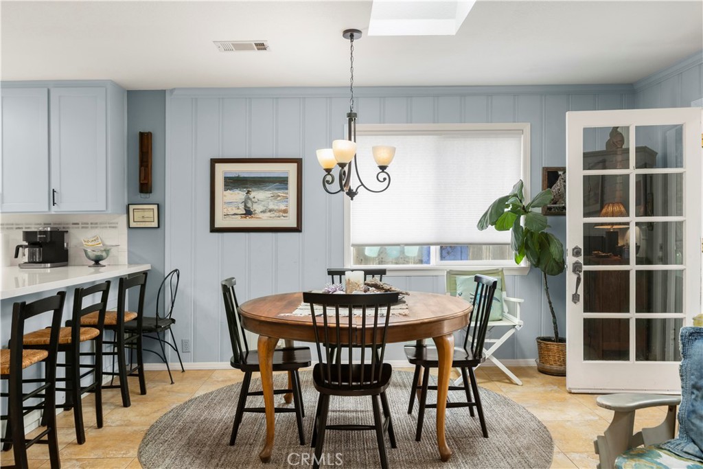 50 5th Street Cayucos, CA 93430 - Photo 18 of 47 a view of a dining room with furniture