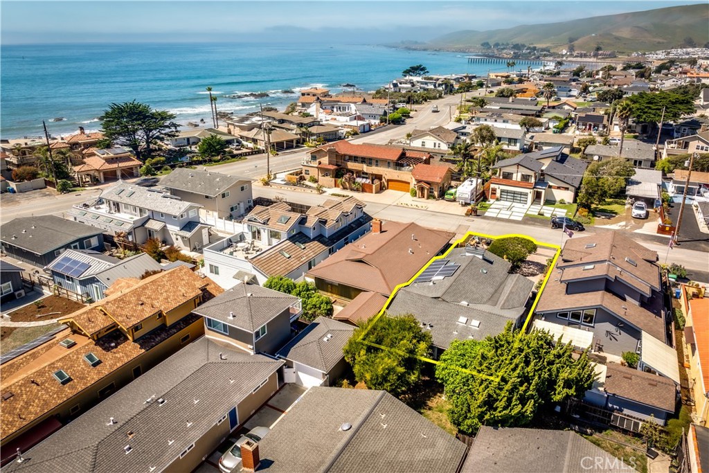 50 5th Street Cayucos, CA 93430 - Photo 44 of 47 an aerial view of residential houses with outdoor space