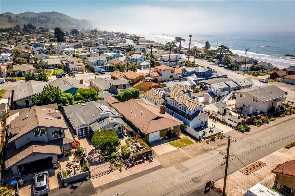 50 5th Street Cayucos, CA 93430 - Photo 47 of 47 an aerial view of multiple houses with yard