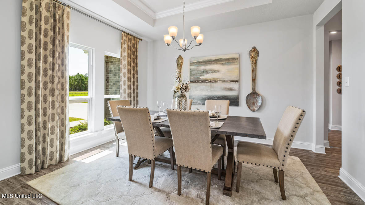 6628 Palm Pointe Drive Ocean Springs, MS 39564 - Photo 2 of 18 Formal Dining