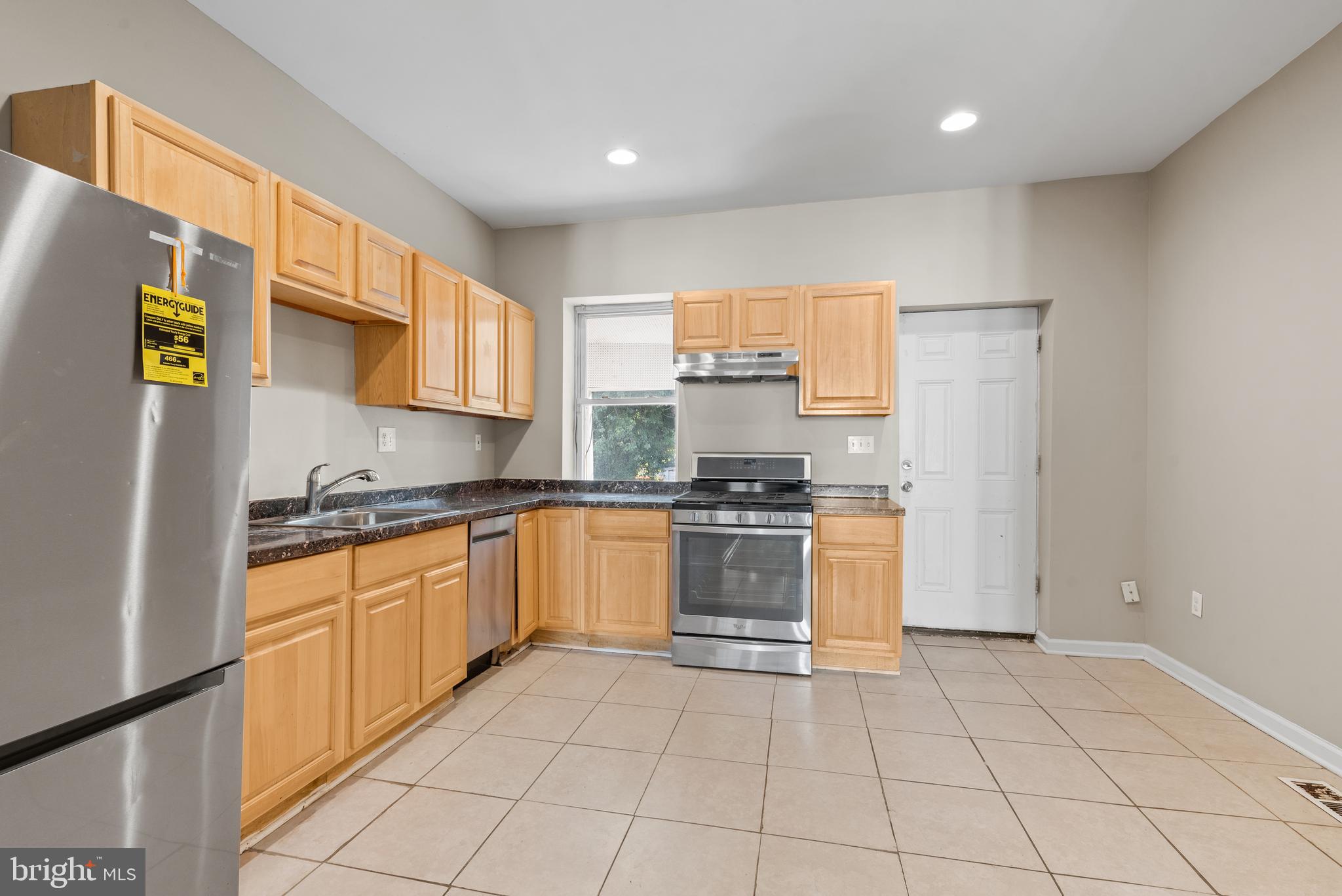 117 South Calhoun Street Baltimore, MD 21223 - Photo 2 of 19