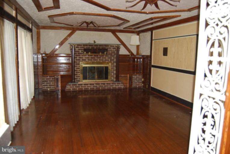 1249 Ridge Road Pylesville, MD 21132 - Photo 11 of 16 Family Room