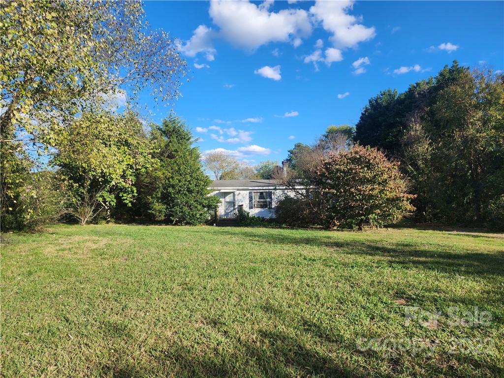 1057 Perla Road York, SC 29745 - Photo 1 of 18 Gallery Image 1