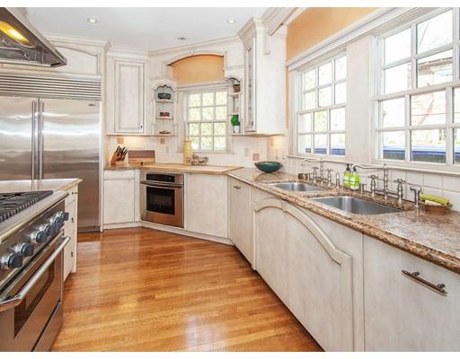 32 Everett Avenue Winchester, MA 01890 - Photo 5 of 29