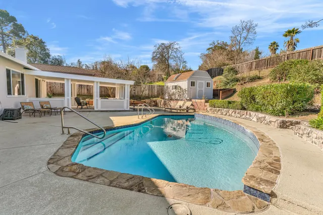 a view of a house with outdoor space