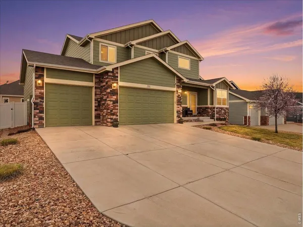 $725,000 | 266 Kirkland Lane, Johnstown, CO 80534