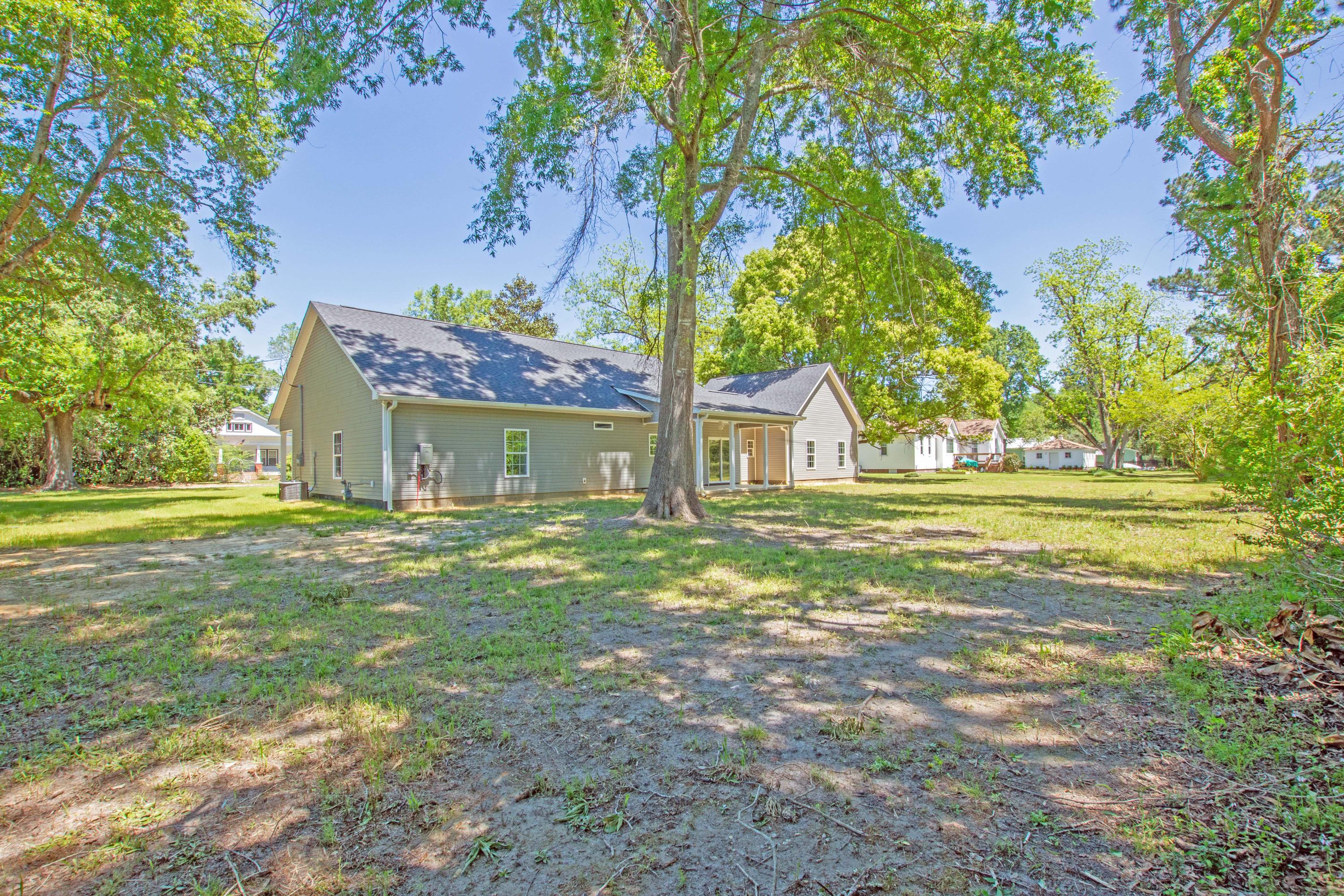 251 South Main Street Ridgeville, SC 29472 - Photo 11 of 45 0-10