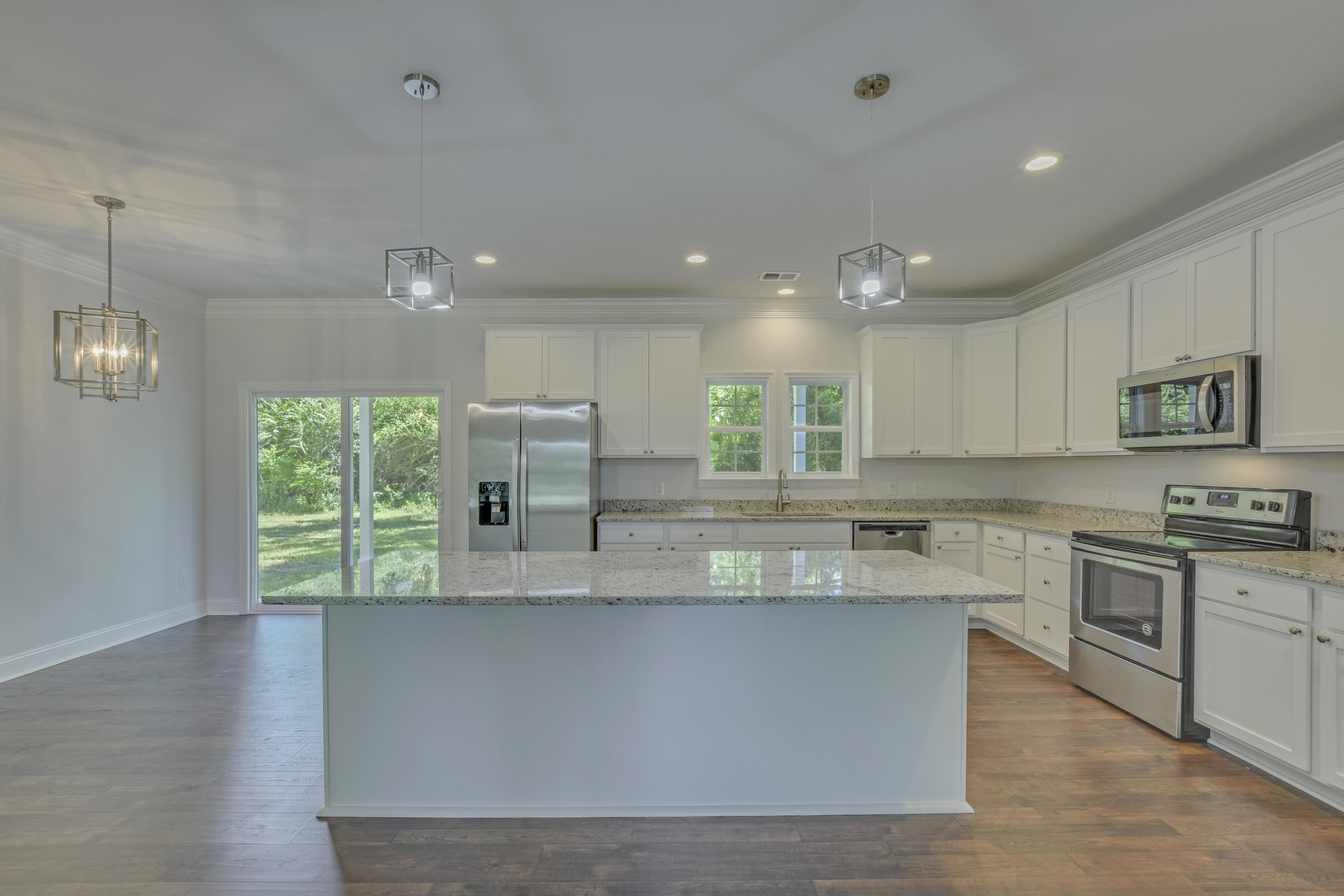 251 South Main Street Ridgeville, SC 29472 - Photo 19 of 45 33