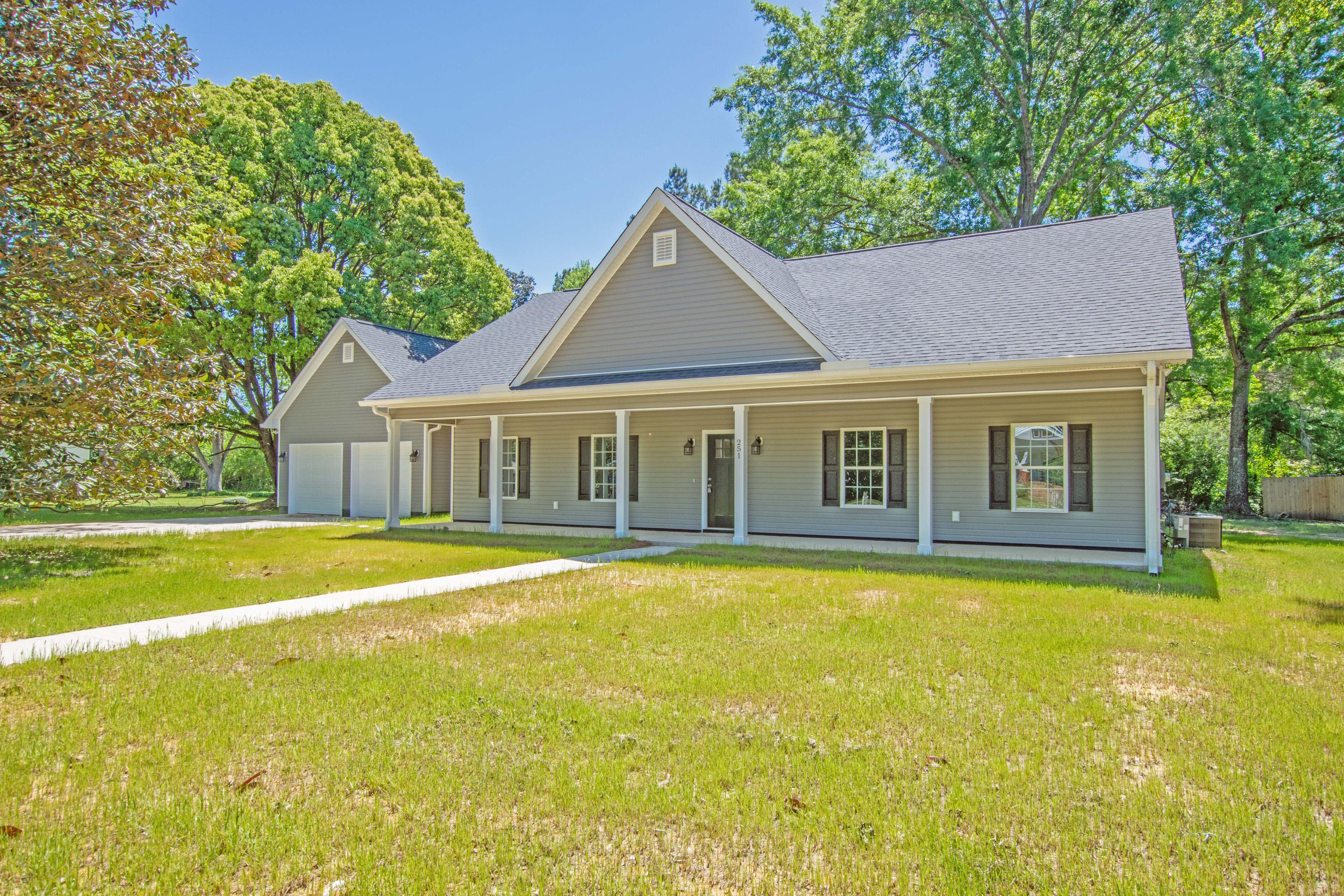 251 South Main Street Ridgeville, SC 29472 - Photo 4 of 45 0-4