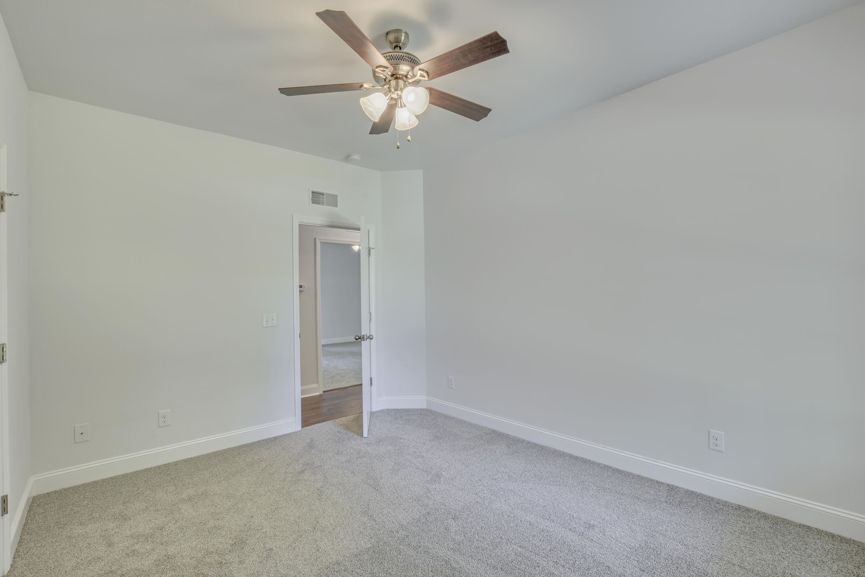 251 South Main Street Ridgeville, SC 29472 - Photo 38 of 45 3