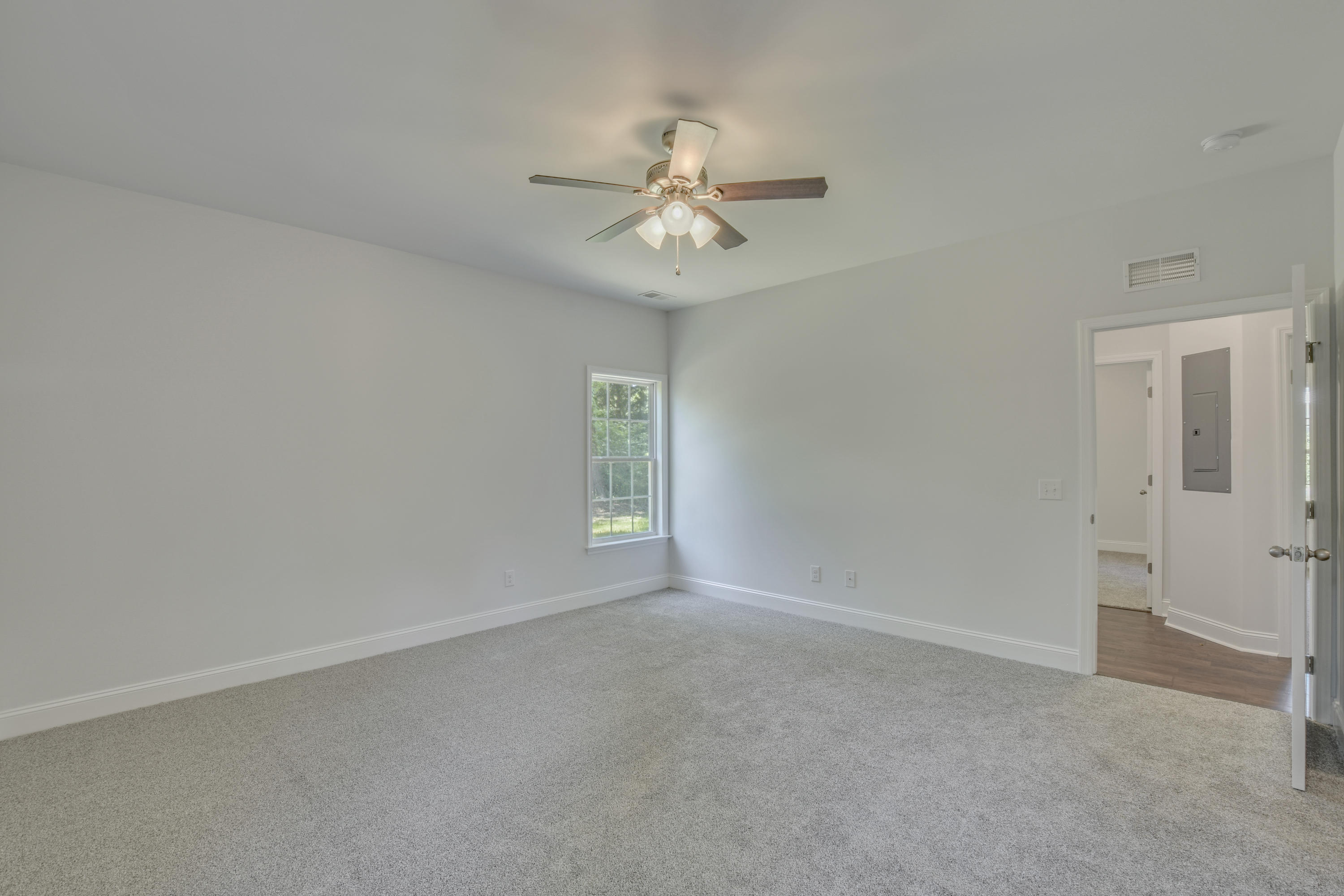 251 South Main Street Ridgeville, SC 29472 - Photo 40 of 45 9