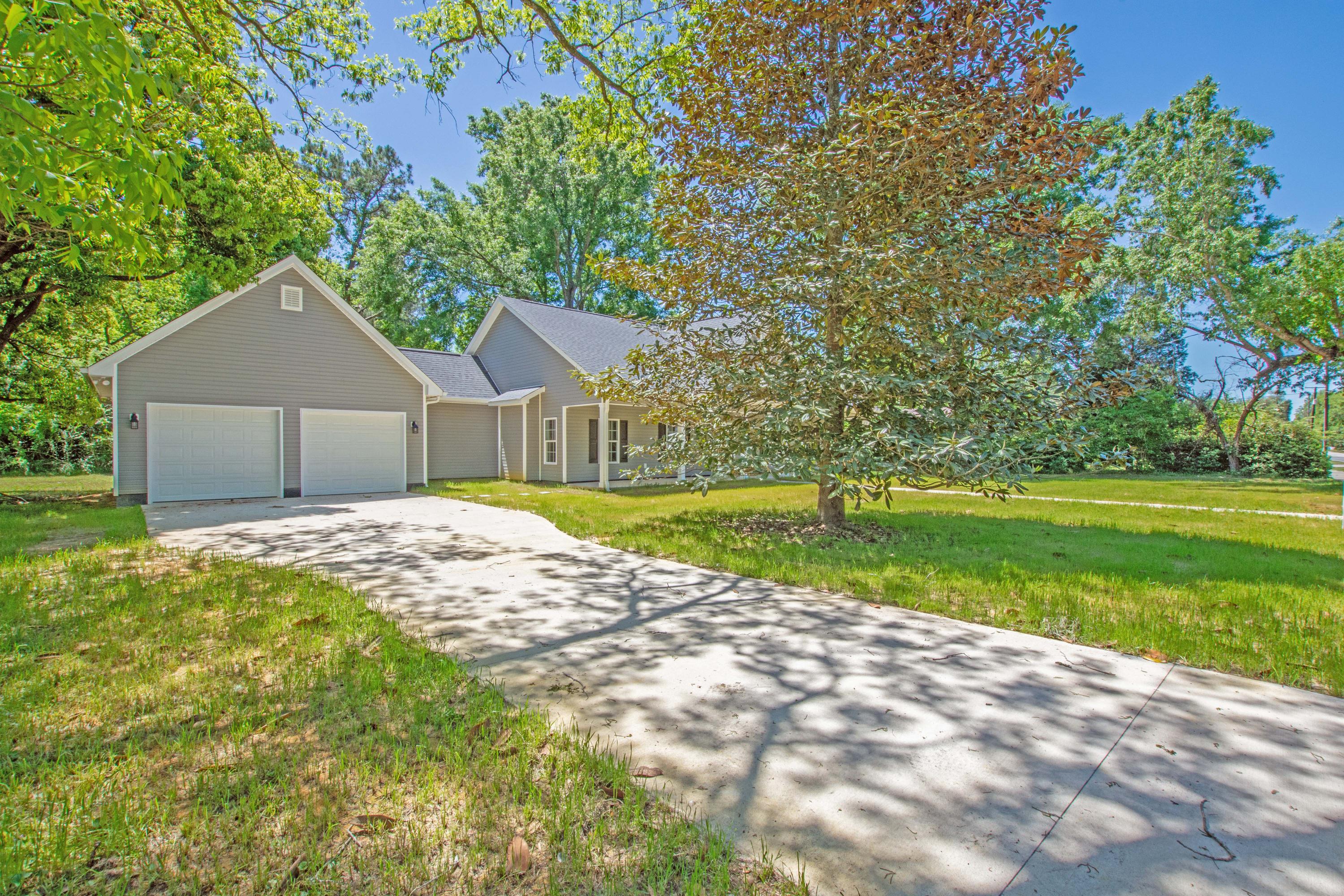 251 South Main Street Ridgeville, SC 29472 - Photo 5 of 45 0-5