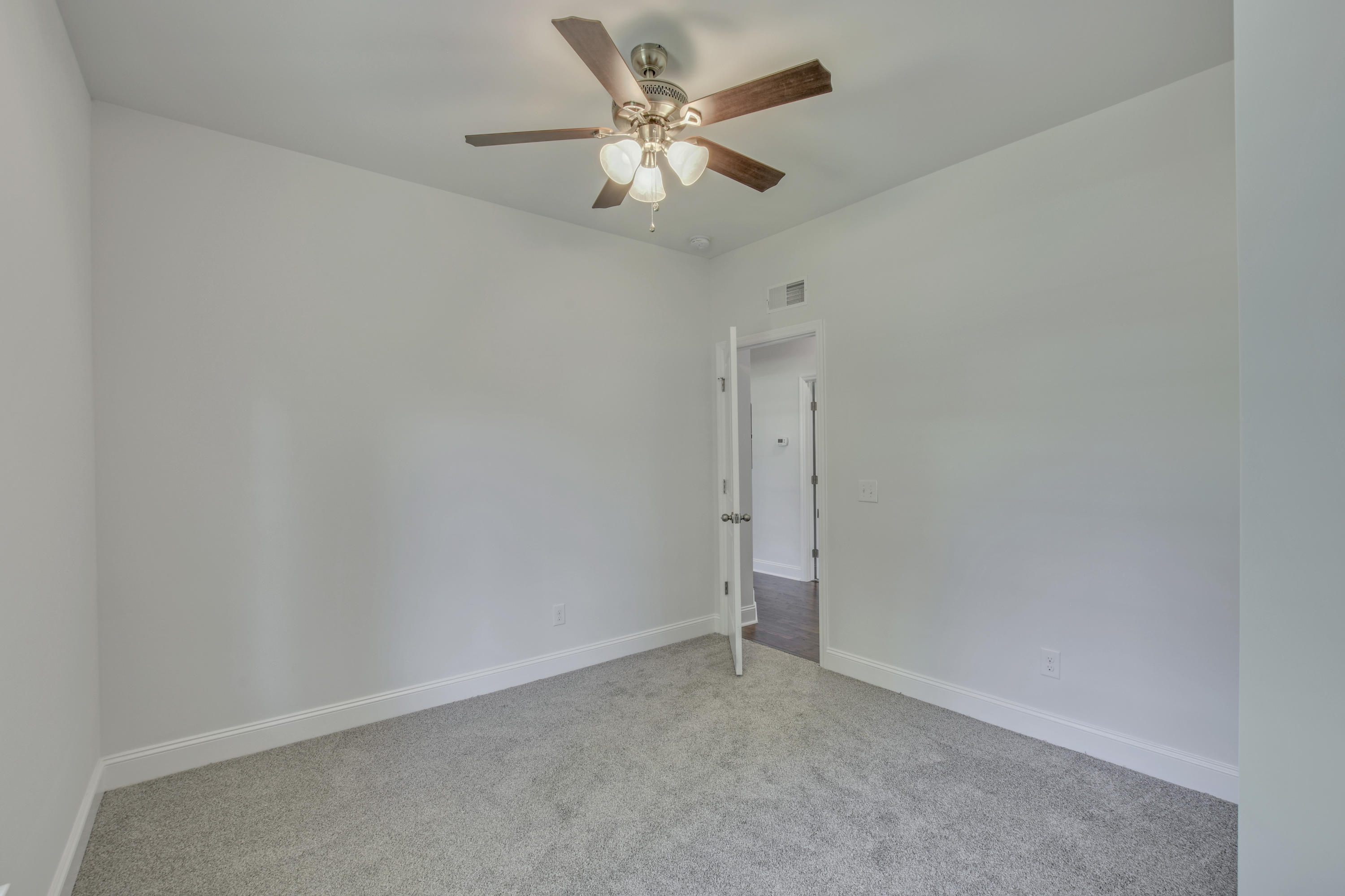 251 South Main Street Ridgeville, SC 29472 - Photo 42 of 45 6