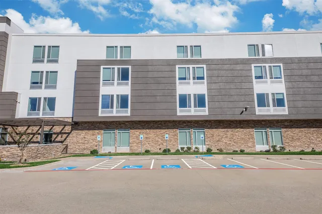 $1,025 | 1350 Broadfield Boulevard, Unit 126, Houston, TX 77084