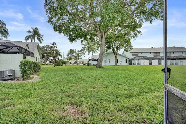 $430,000 | 9132 Southwest 20th Street, Unit B, Boca Raton, FL 33428