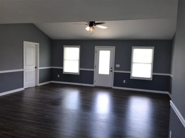 $1,800 | 37 Raspberry Drive, Winchester, TN 37398