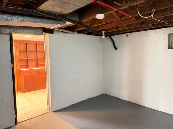 $149,900 | 22864 Piper Avenue, Eastpointe, MI 48021