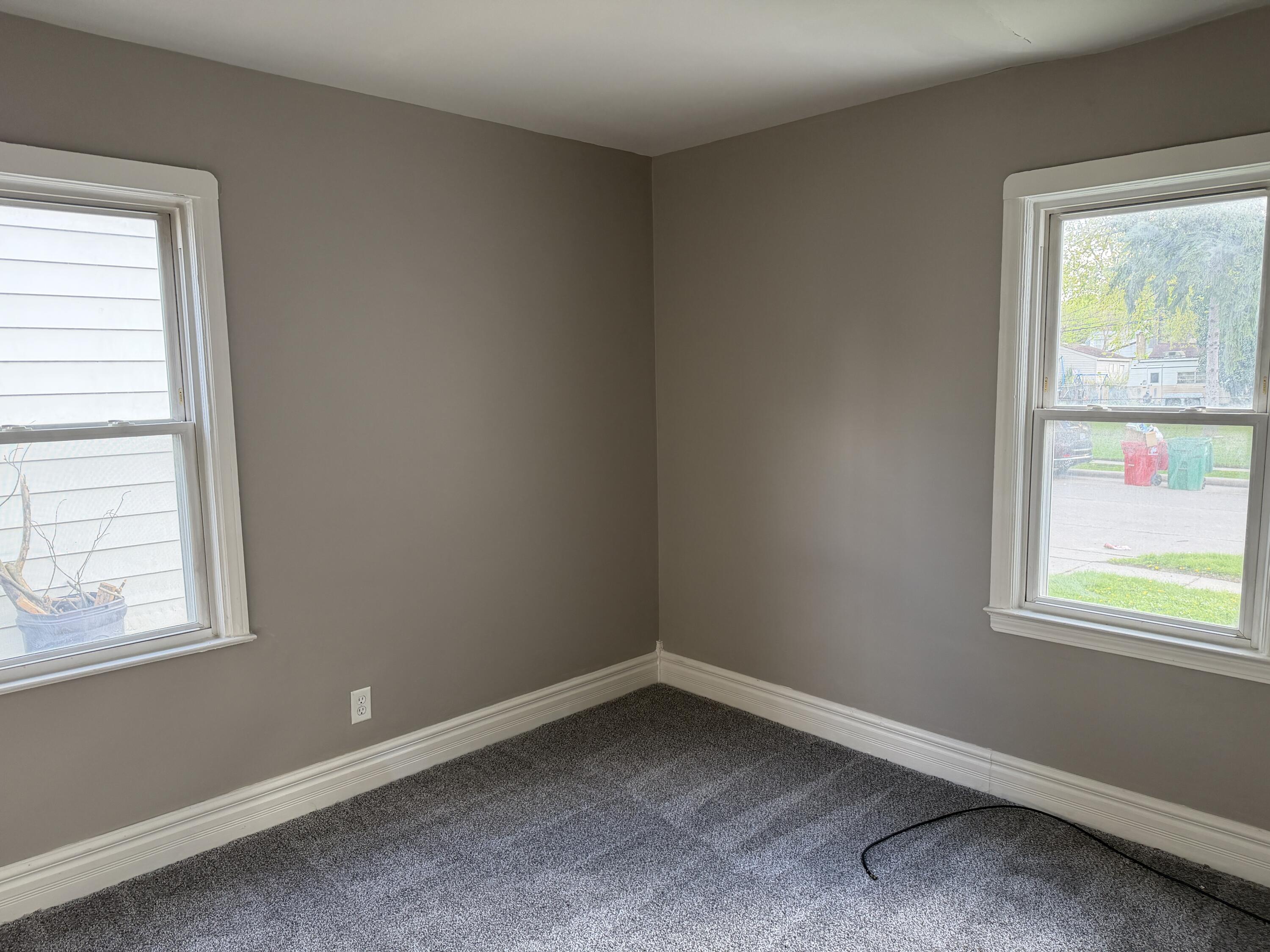 22864 Piper Avenue Eastpointe, MI 48021 - Photo 10 of 19 IMG_6512