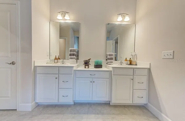 a view of a backyard with a garden and plants