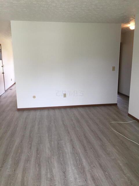 3832 Petzinger Road Columbus, OH 43232 - Photo 3 of 8 Family Room