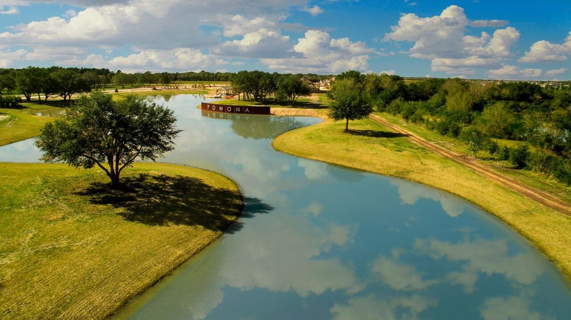 5515 Orangery Lane Manvel, TX 77578 - Photo 43 of 48 a view of a lake with outdoor space