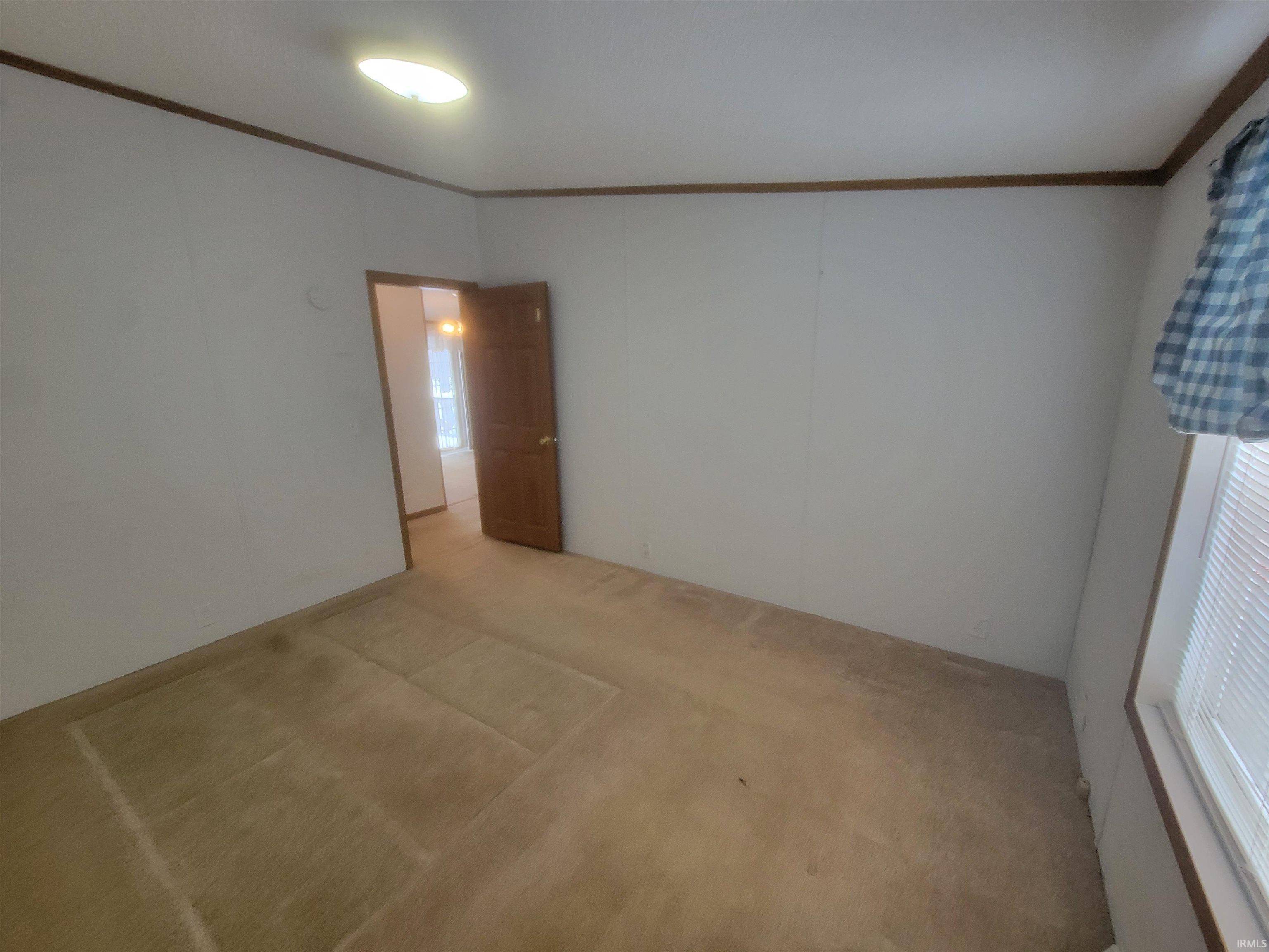 906 East 450 South Portland, IN 47371 - Photo 12 of 25