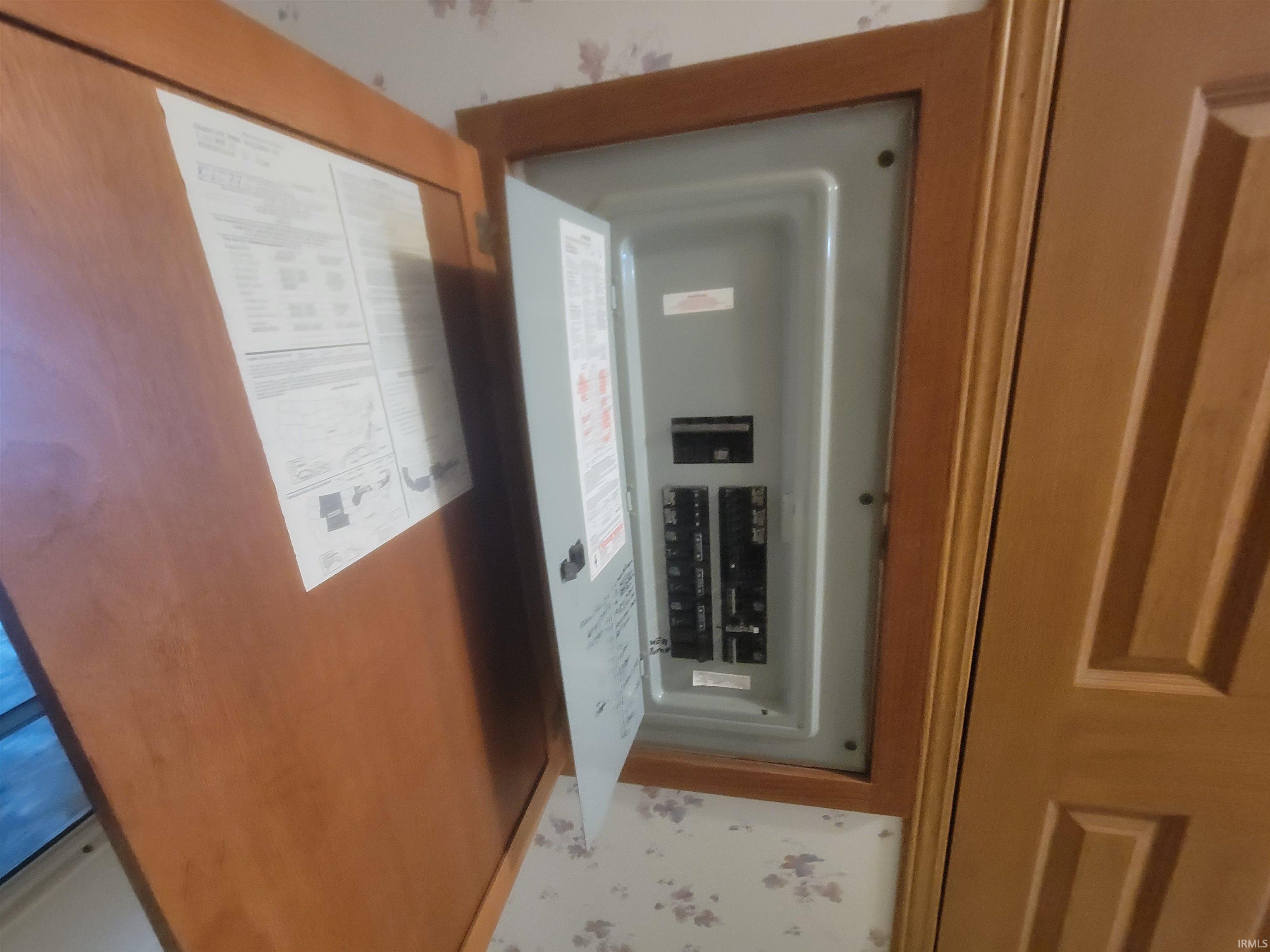 906 East 450 South Portland, IN 47371 - Photo 20 of 25