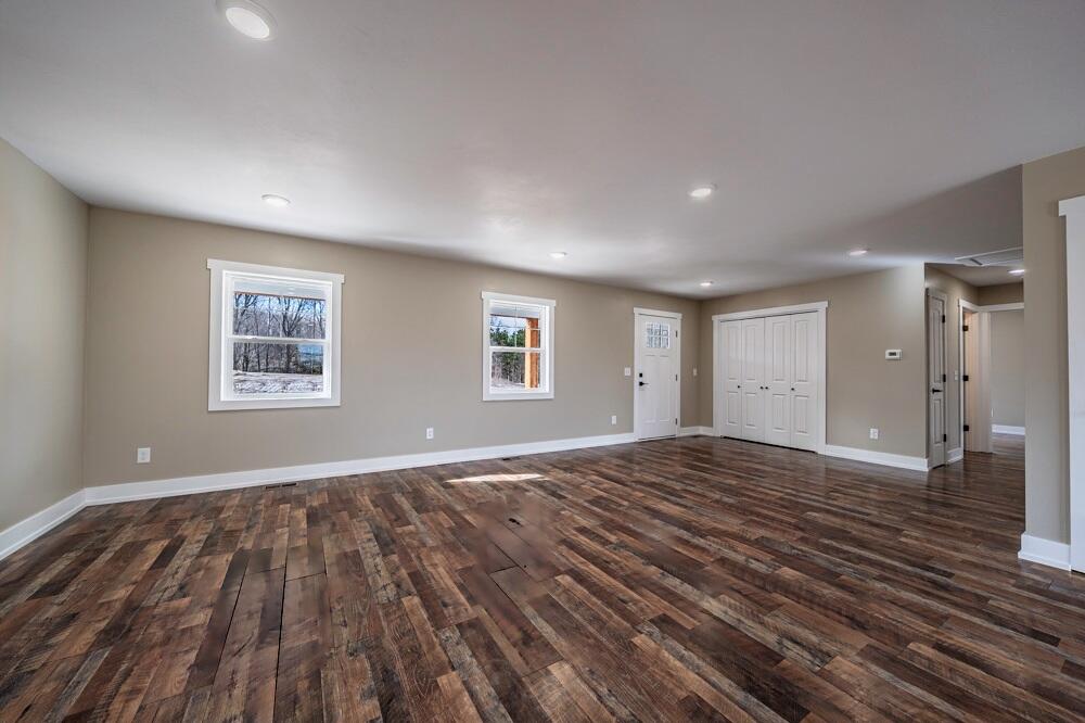 586 West Buchanan Road Shelby, MI 49455 - Photo 4 of 50 586 W Buchanan