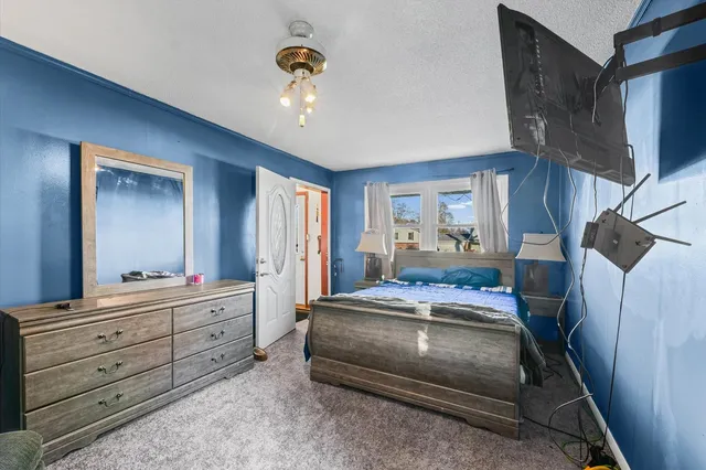 $74,900 | 1414 North Logan Avenue, Danville, IL 61832