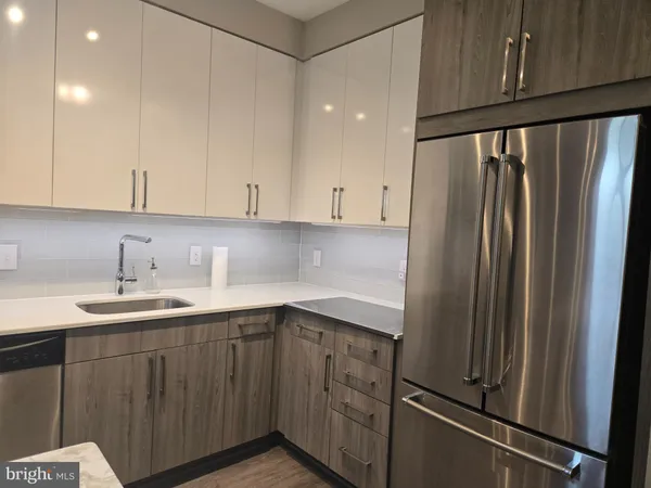$2,400 | 145 Riverhaven Drive, Unit 533, National Harbor, MD 20745