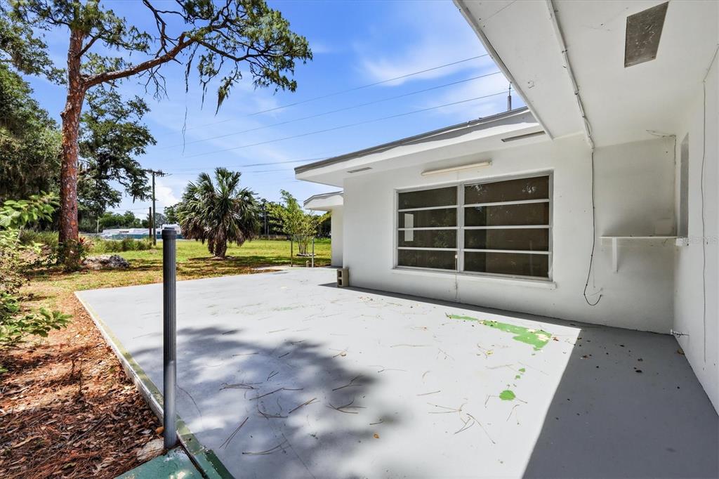 4100 Tee Road Sarasota, FL 34235 - Photo 35 of 35