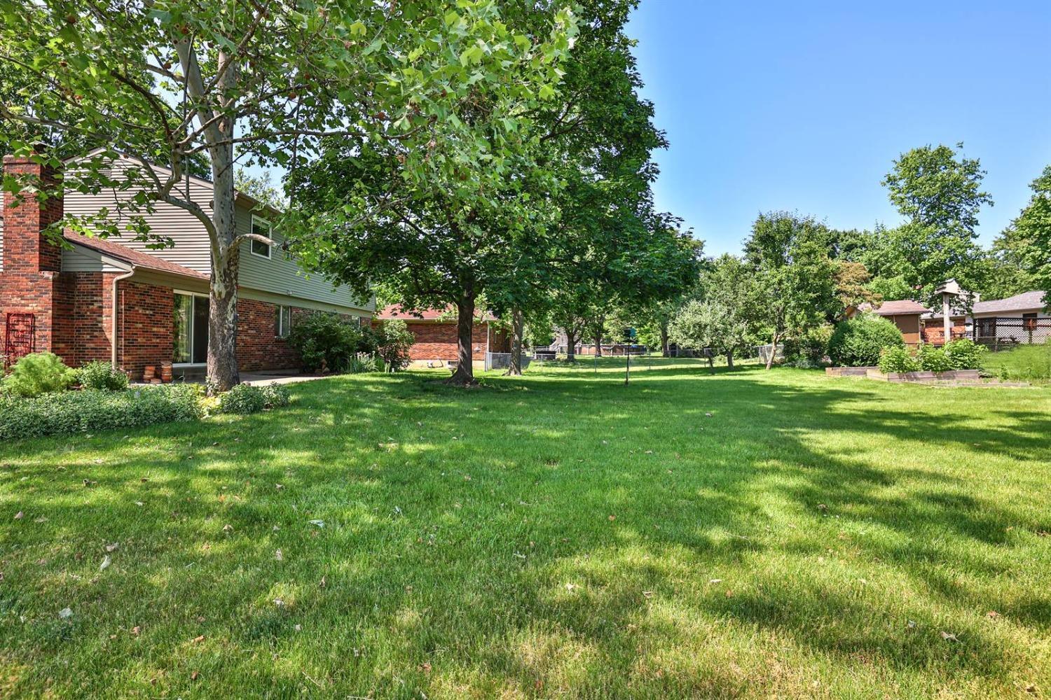 11992 Kenn Road Springdale, OH 45246 - Photo 38 of 46