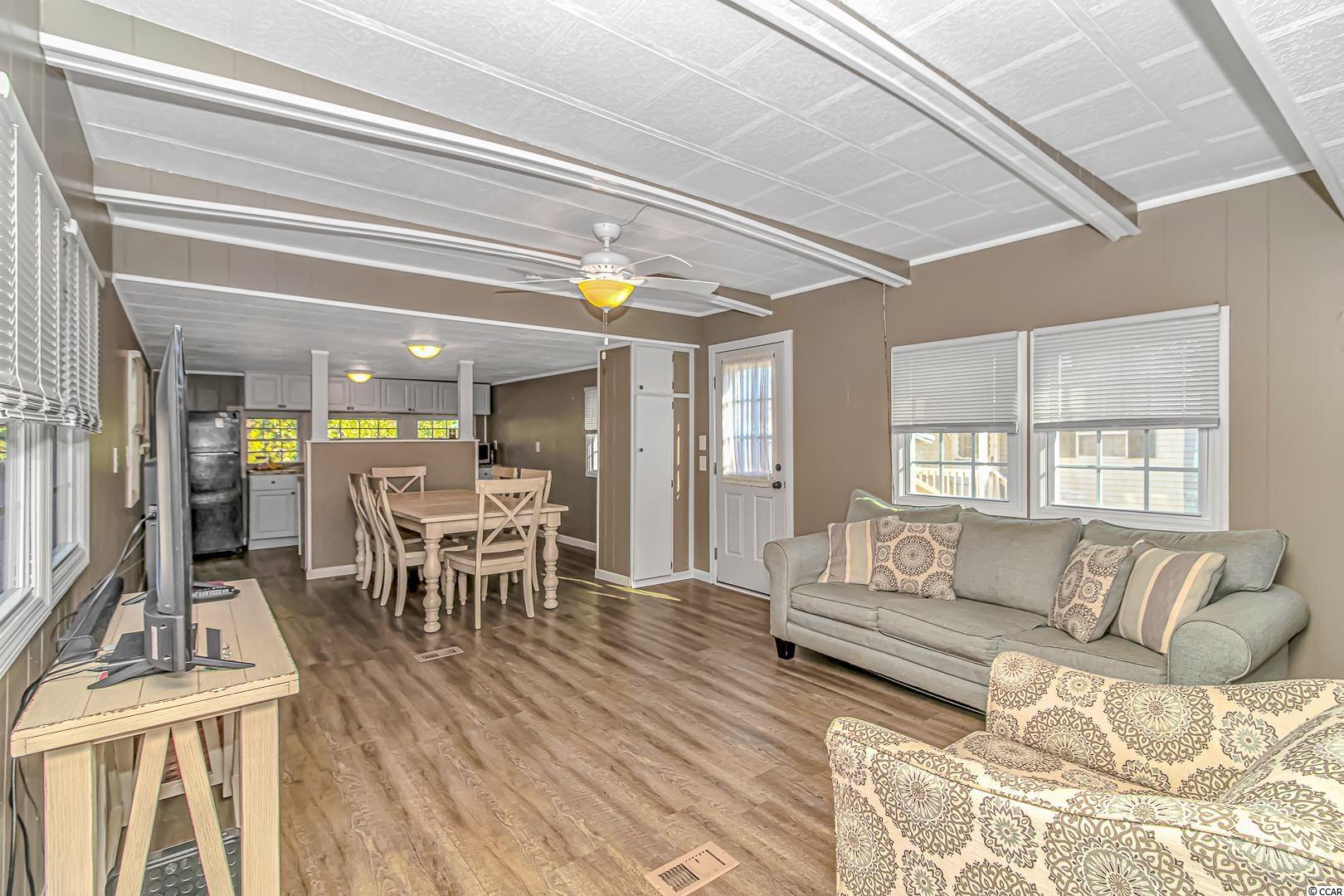 84 Beacon Court Murrells Inlet, SC 29576 - Photo 3 of 18 Gallery Image 3